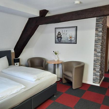 Hotel Luca Betzenstein Bagian luar foto